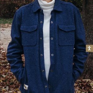 Tracksmith New England Overshirt Small grey